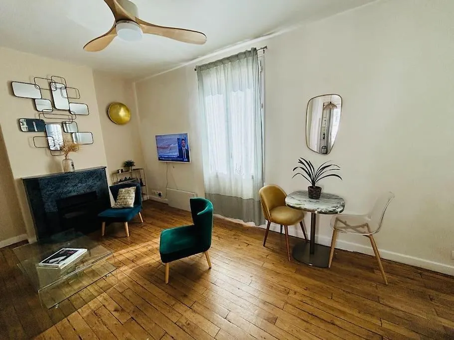 Appartement Sacre Coeur Paryż